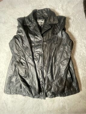 Wilsons Maxima Women's Size L Genuine Leather Jacket 4 Button Black